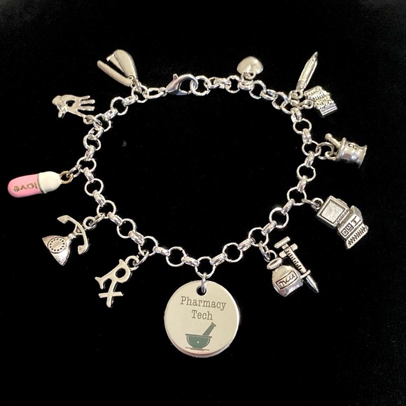 Pharmacy Tech Charm Bracelet - Picture 2 of 8